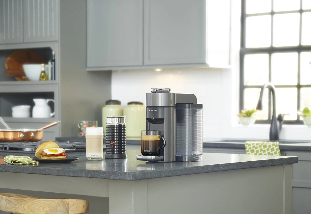 Coffee and Espresso Machine with Aerocinno I425