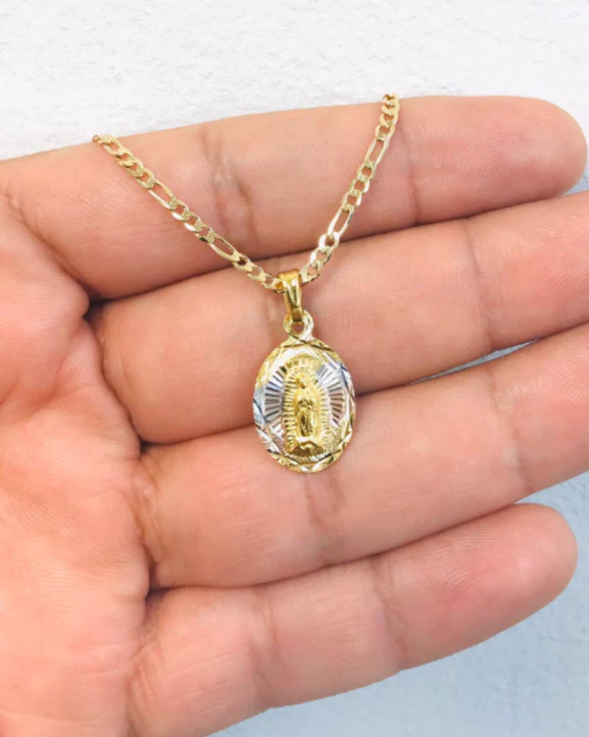 14K Gold Filled Virgen De Guadalupe Necklace Figaro Chain 20" E547