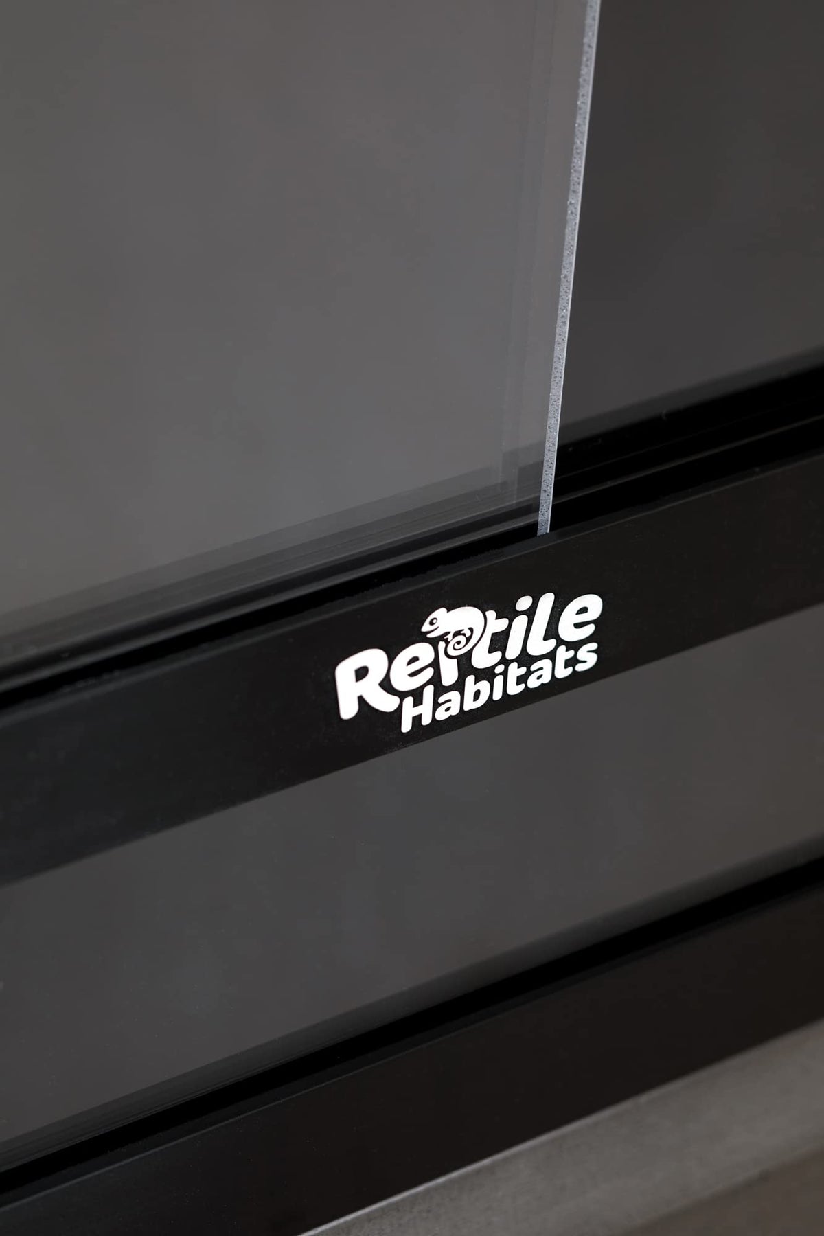 4x2x2 120 Gallon Reptile Enclosure M909
