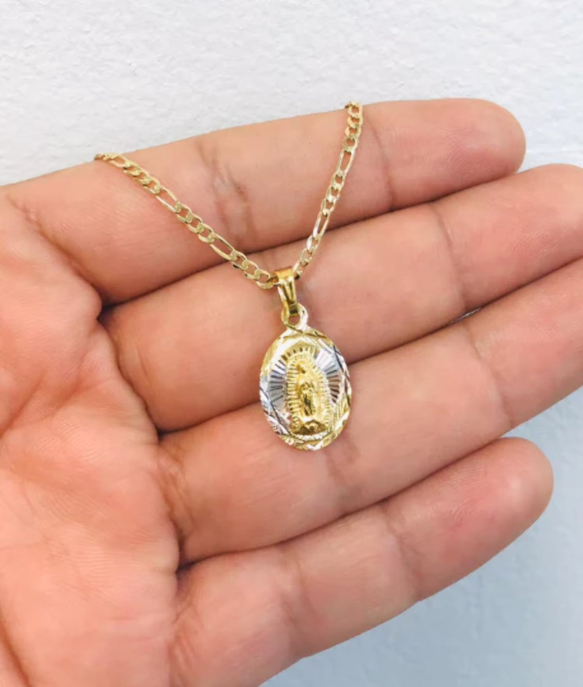 14K Gold Filled Virgen De Guadalupe Necklace Figaro Chain 20" E547
