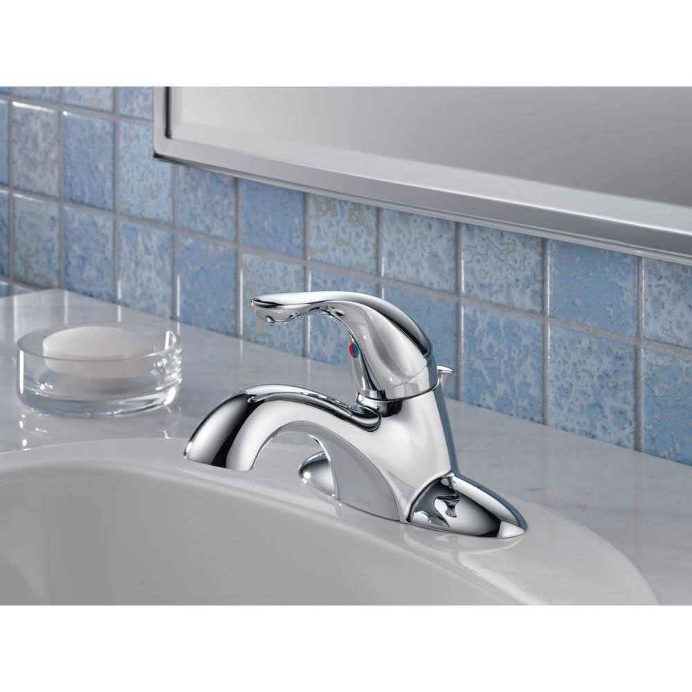 Single Handle Centerset Bathroom Faucet Chrome D443
