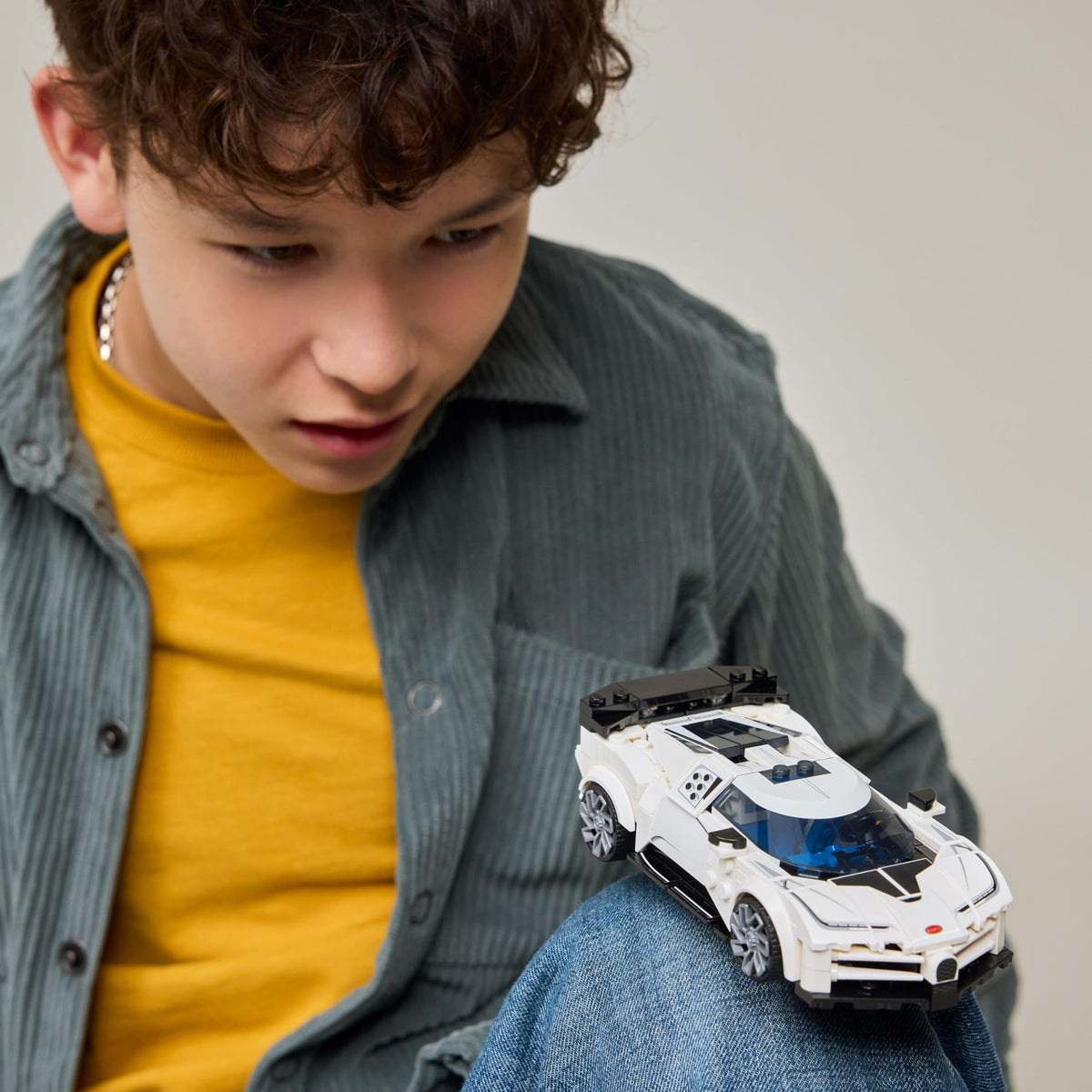 Bugatti Centodieci Hyper Sports Car Toy Model Kit Z78325