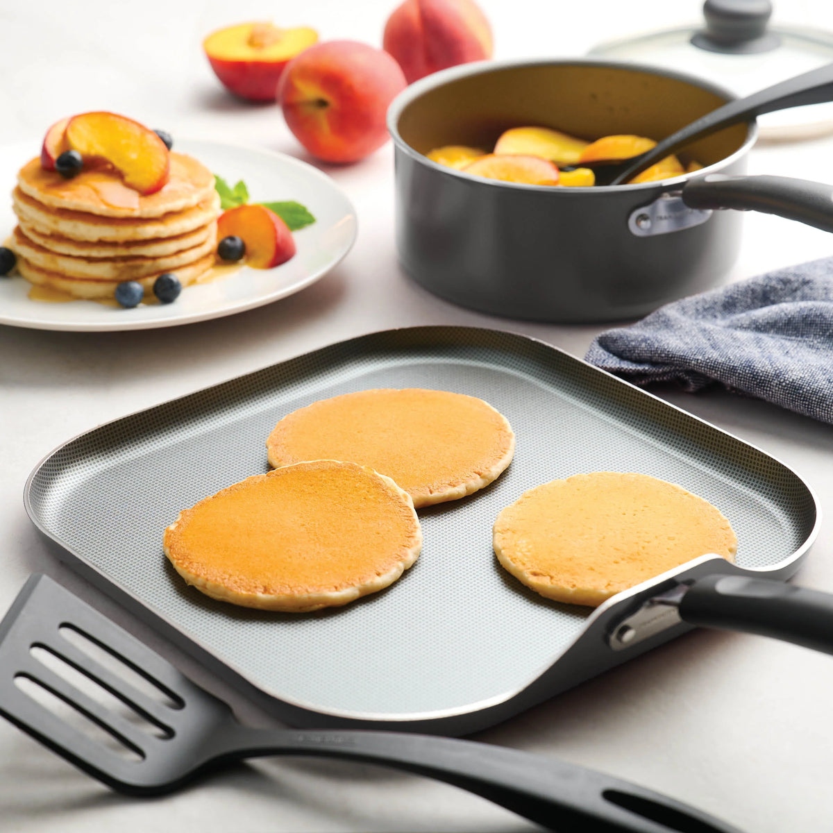 18 Piece Non-stick Cookware Set, Steel Gray C53909