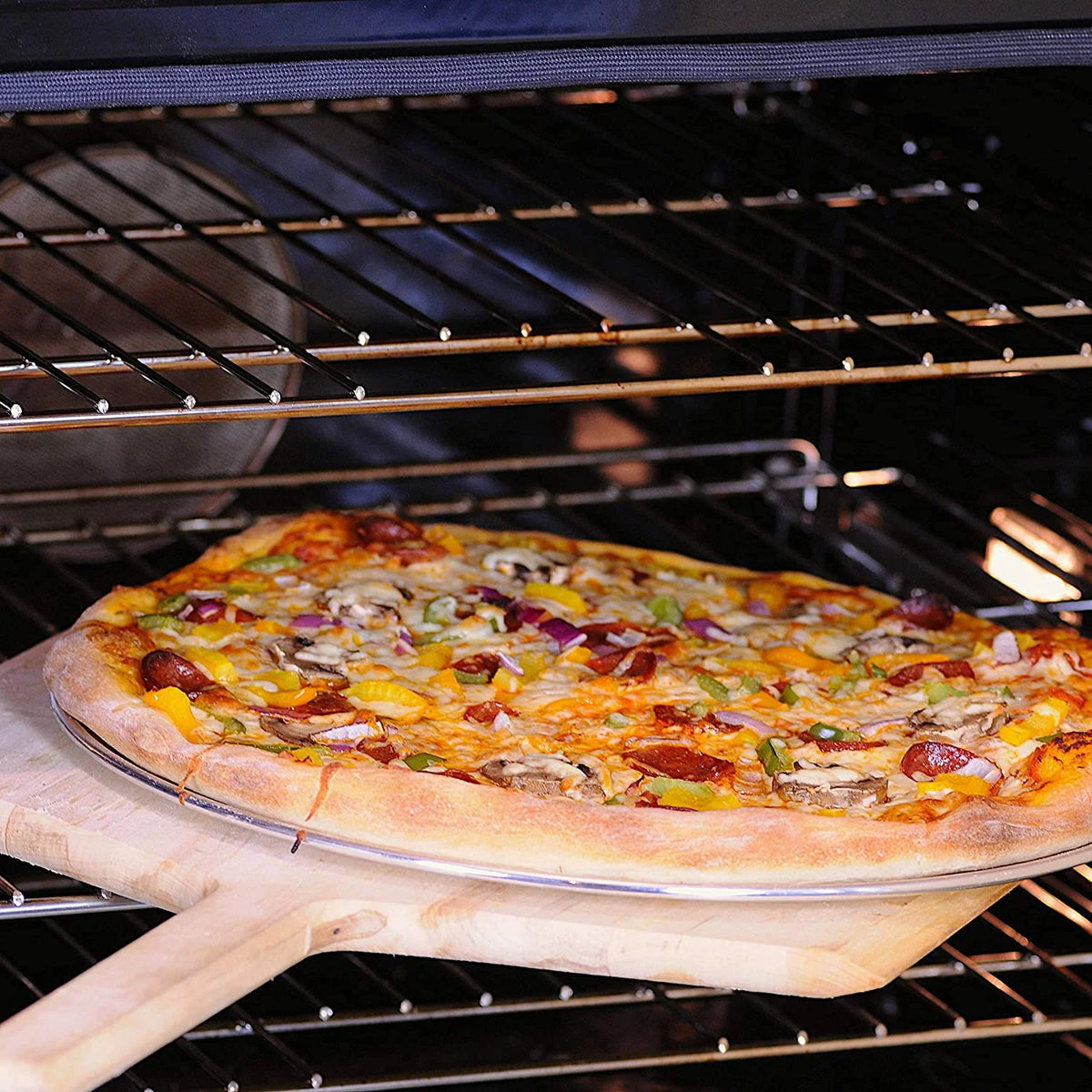16 inch Aluminum Pizza Pan R73585